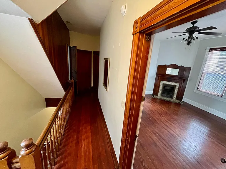 1627 Story Ave #2 — Photo 3