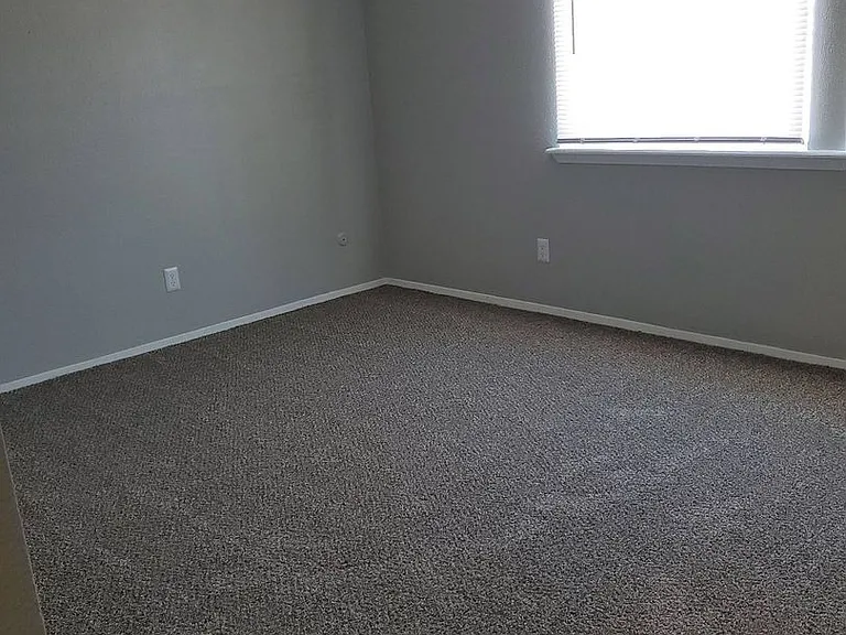 Cimarron Apartments — Photo 40