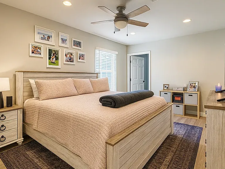6731 Rubio Ave — Photo 14