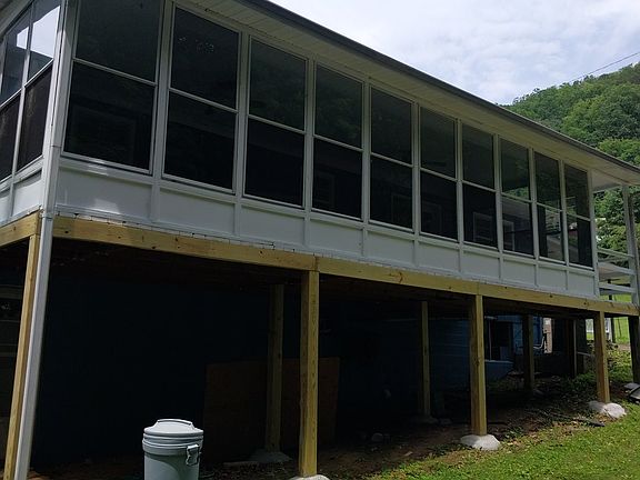 5th image of 129 Mountain Rd