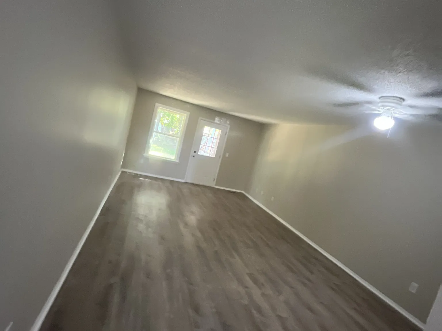 3 bed, 1250 sqft, $1,200 — Photo 3