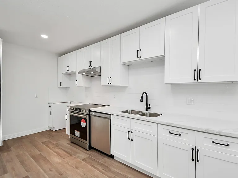 2812 Truxillo St #A — Photo 11