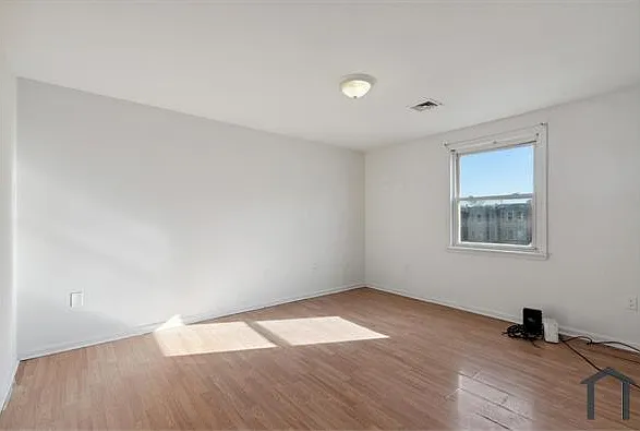 5151 Germantown Ave #2R — Photo 9