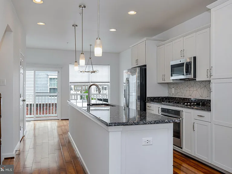 12504 Rustic Rock Ln — Photo 6