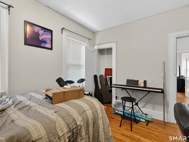 224 Huntington St #2 — Photo 13