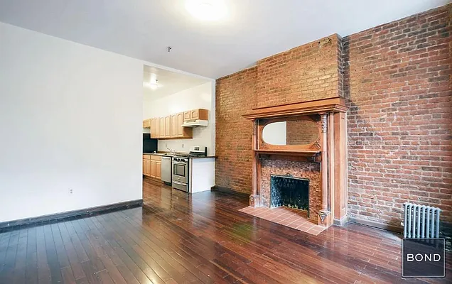 Rented by Bond New York | media 16