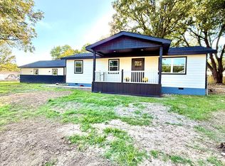 312 S Quincy St, Commerce, OK 74339