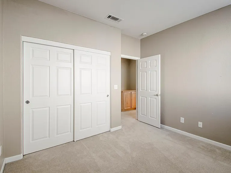 4352 Middlefield Dr — Photo 28