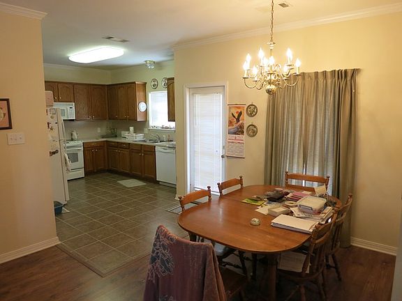 5th image of 112 Aloys Cir
