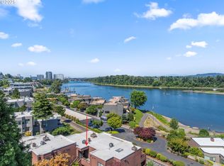 5924 S Riveridge Ln, Portland, OR 97239