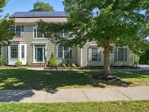 2nd image of 25 Poplar St