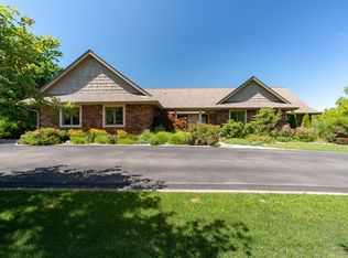 21166 Hawthorne Ridge Rd, Downs, IL 61736