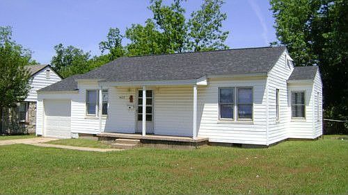 2nd image of 4637 SE 20th St