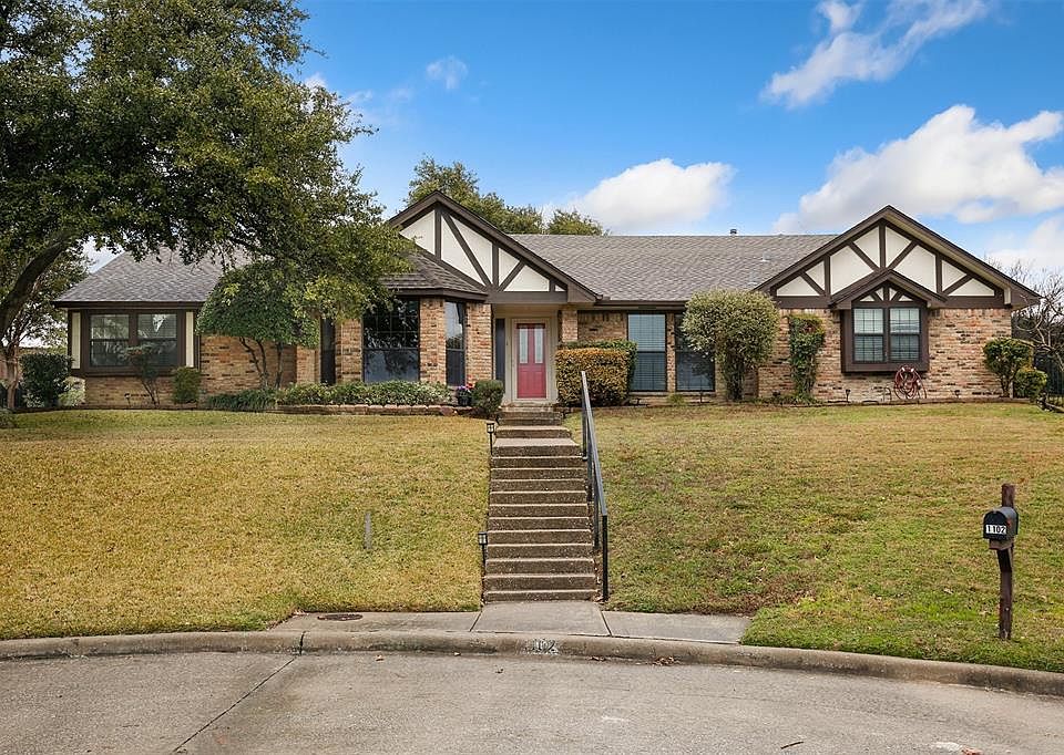 1st image of 1102 Teakwood Ct