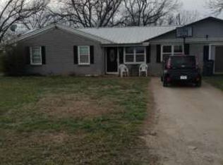 490 Taylor Ave, Tuscola, TX 79562