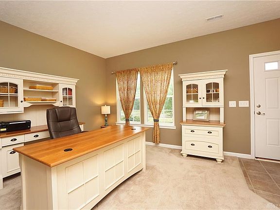 4th image of 475 Pewter Hill Ct