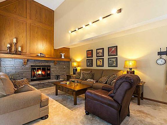 2nd image of 315 Garden Dr