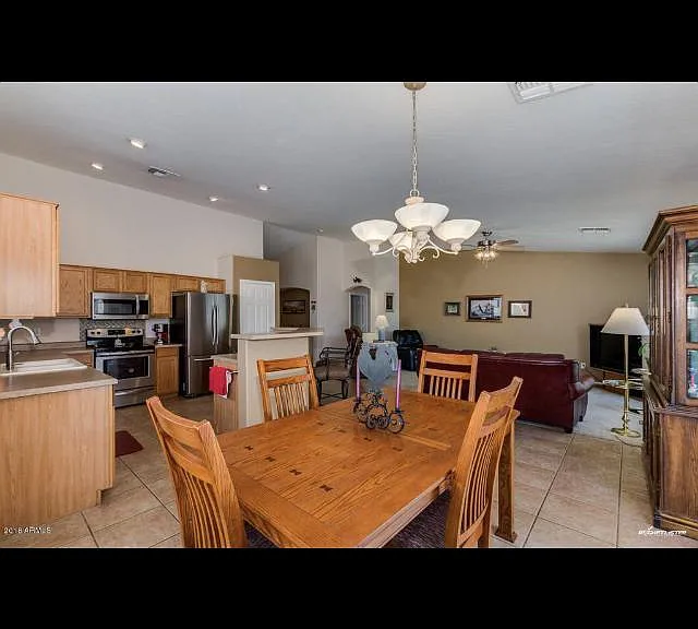 15287 W Laurel Ln — Photo 10