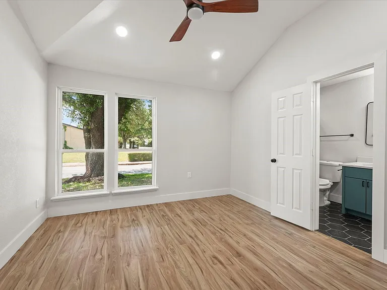 7103 Blythdale Dr — Photo 28
