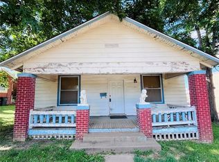 36 W Johnson St, Bonne Terre, MO 63628