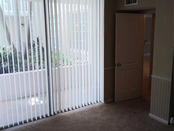 3rd image of 7021 Environ Blvd APT 117