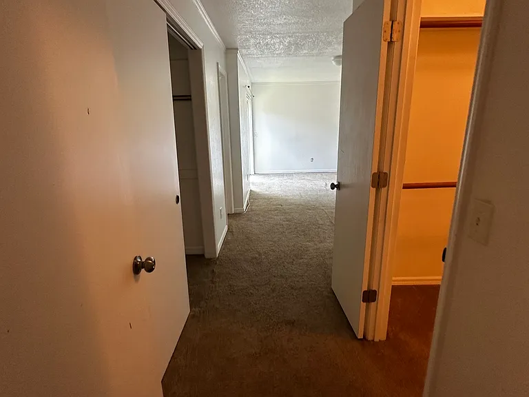 11706 Oban Ave — Photo 16