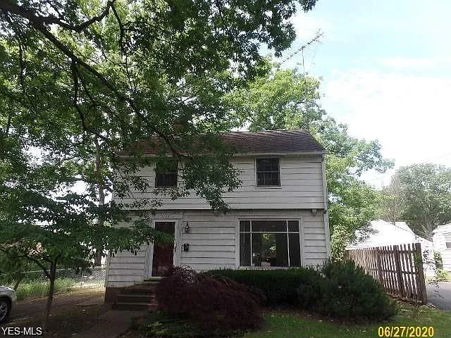 1755 Atlantic St NE photo 1