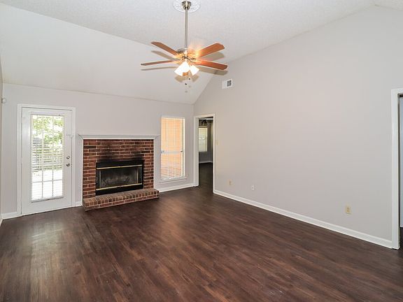 4th image of 5686 Richburg Ave