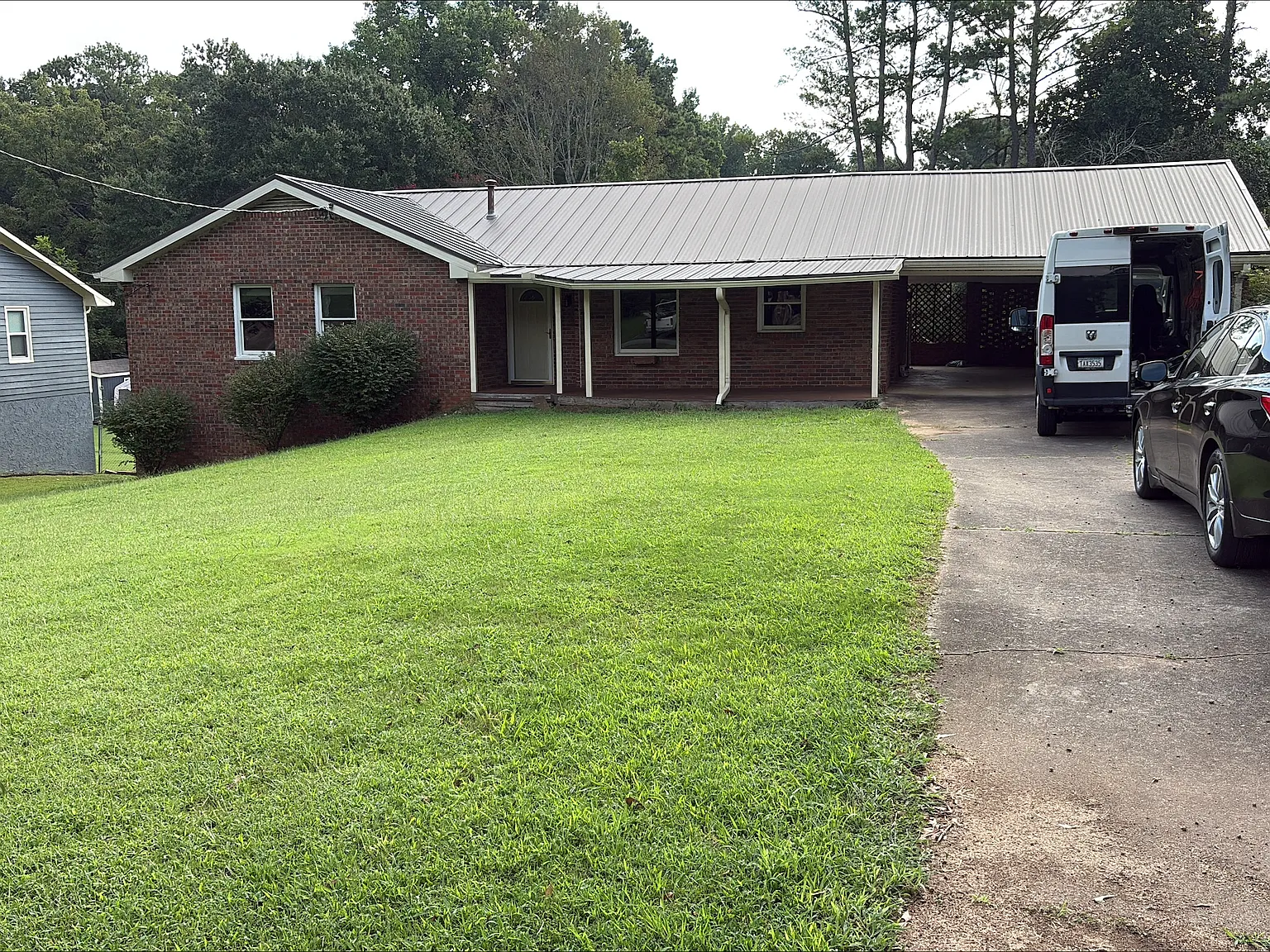 3 bed, 1550 sqft, $2,300 — Photo 1