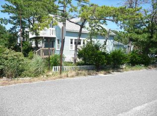 306 Rose Ln, Villas, NJ 08251