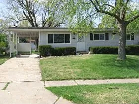 2570 Mockingbird Ln photo 1