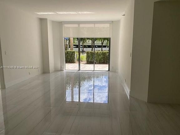 2nd image of 3530 Mystic Pointe Dr APT 111