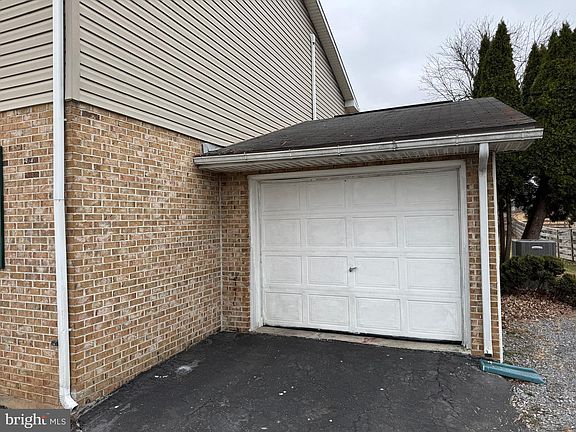 4th image of 14788 Sherwood Dr