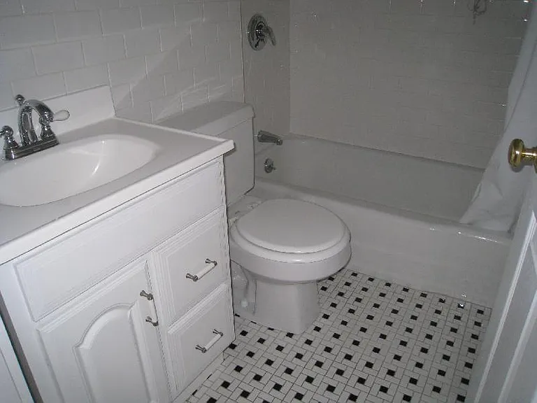 68 Phillips St #5 — Photo 14