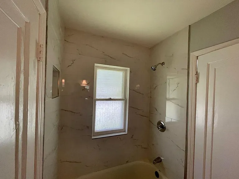9533 Muriel Ave — Photo 10