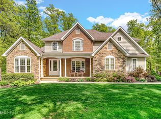 133 Springwood Dr, Hebron, IN 46341