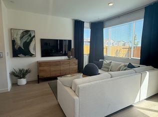 8508 Anker Way, Elk Grove, CA 95757