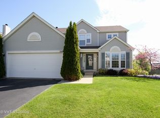 248 W Winding Trail Cir, Round Lake, IL 60073