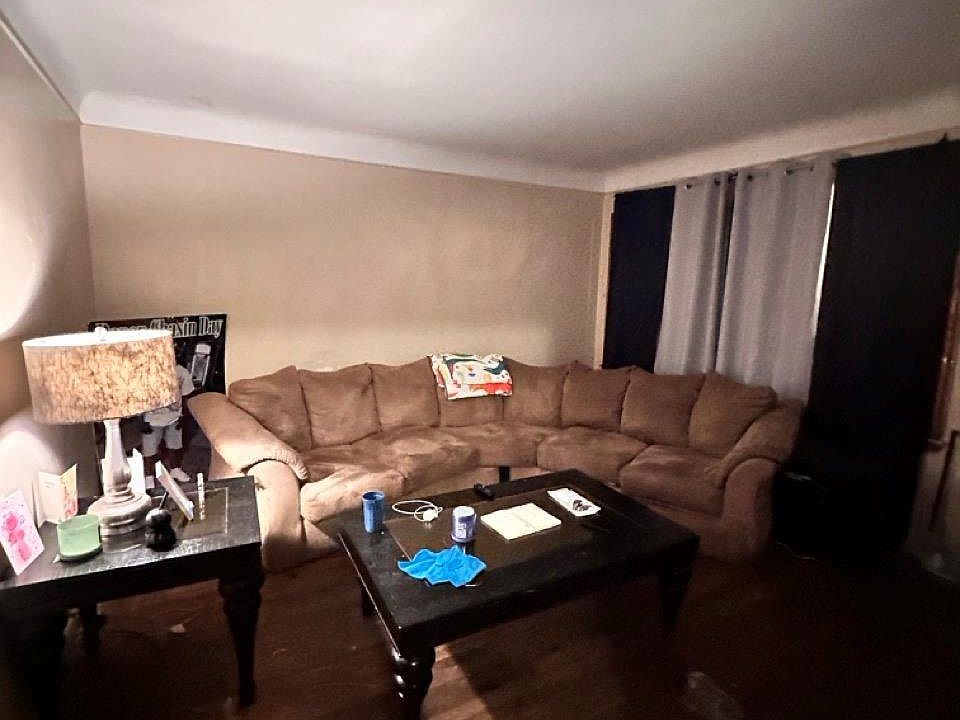 1st image of 17845 Rowe St