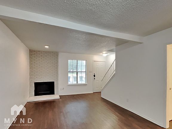3rd image of 2806 Wimbledon Ct APT C
