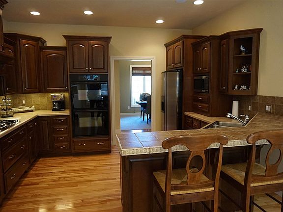 Great Entertaining Kitchen