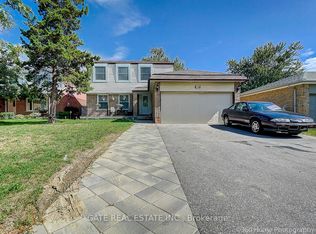 16 Massey St, Brampton, ON L6S2W1