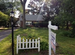 6 Ferndale St, Albany, NY 12208