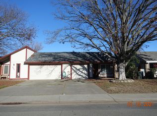 2475 Twin Ct, Rancho Cordova, CA 95670