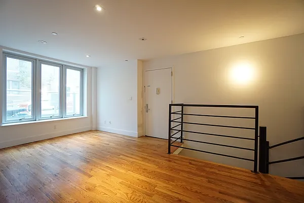 Rented by Rennit Inc. | media 31