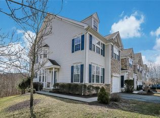 13 Webster Ct, Monroe, NY 10950