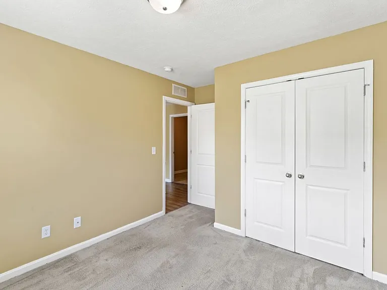 166 Boulders Ct — Photo 21