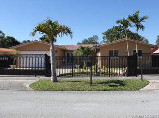 3114 SW 98th Ct, Miami, FL 33165