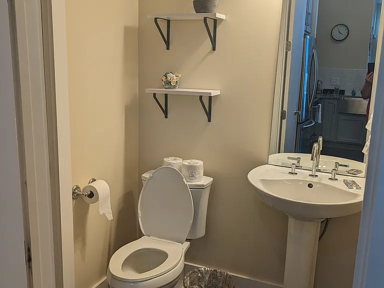 1021 Wedgewood Ave — Photo 17