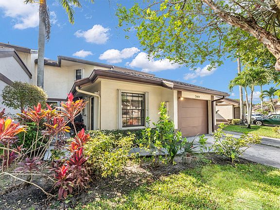 3rd image of 20824 Boca Ridge Dr N